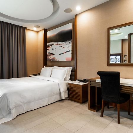 OHYA Chain Boutique Motel-Xinying Extérieur photo