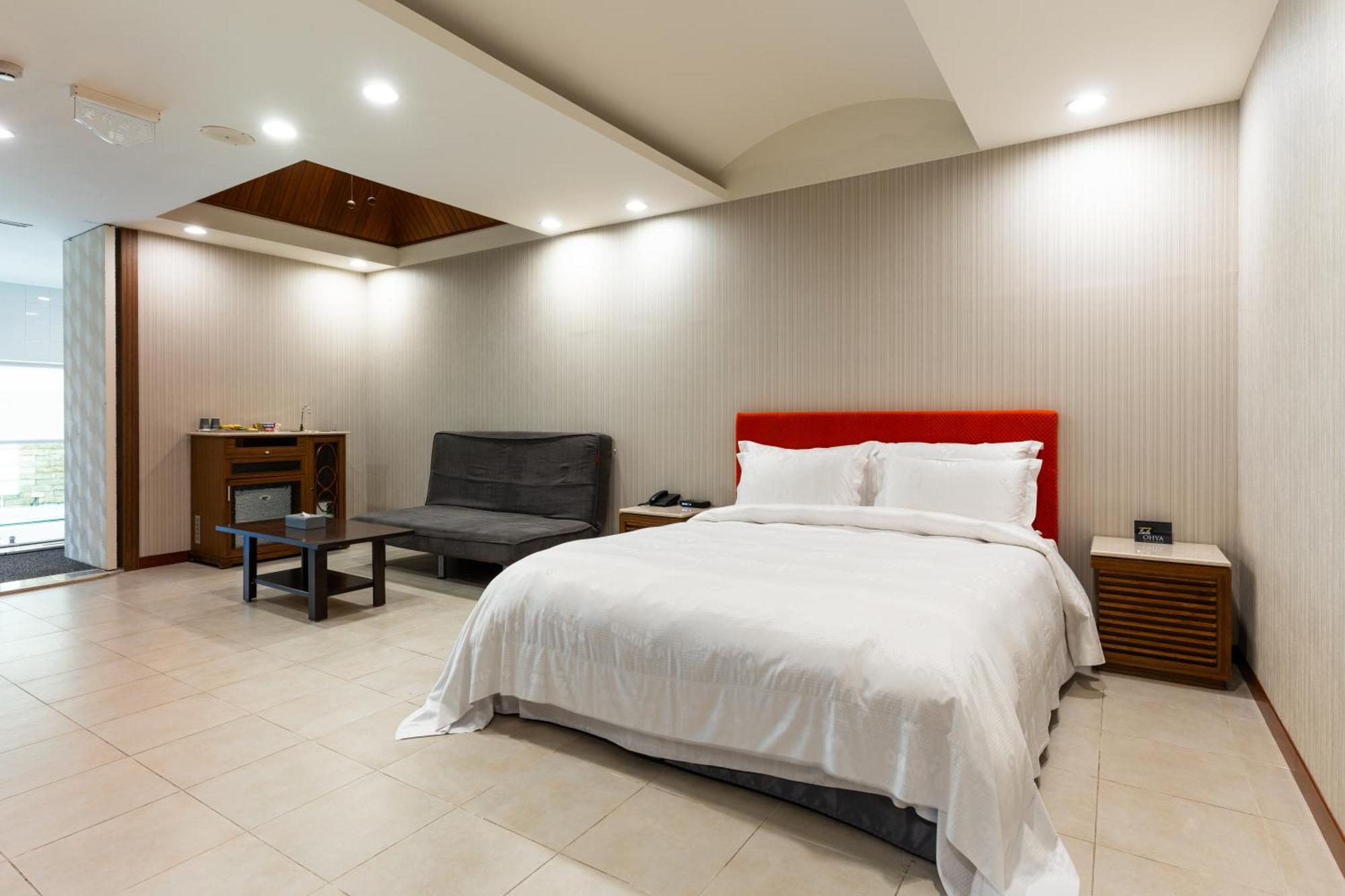 OHYA Chain Boutique Motel-Xinying Extérieur photo