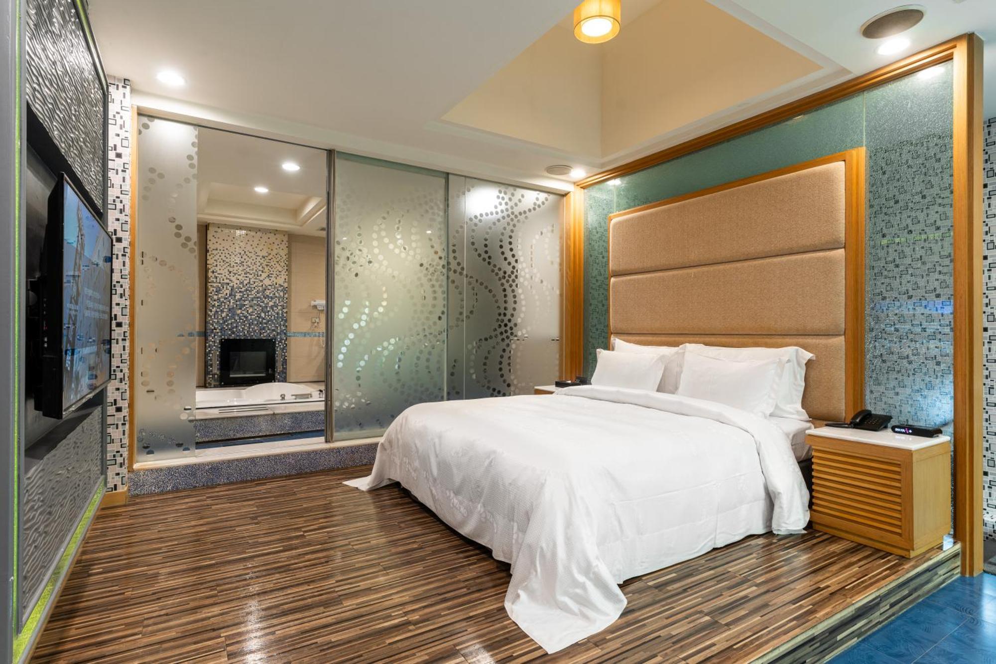 OHYA Chain Boutique Motel-Xinying Extérieur photo