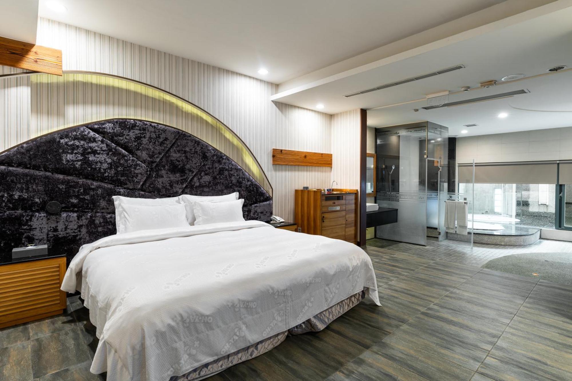OHYA Chain Boutique Motel-Xinying Extérieur photo