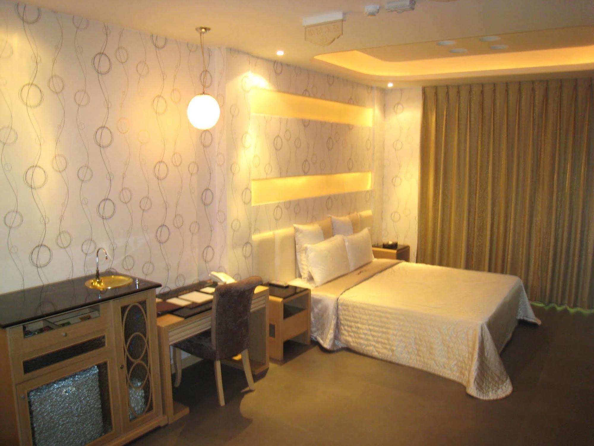 OHYA Chain Boutique Motel-Xinying Extérieur photo