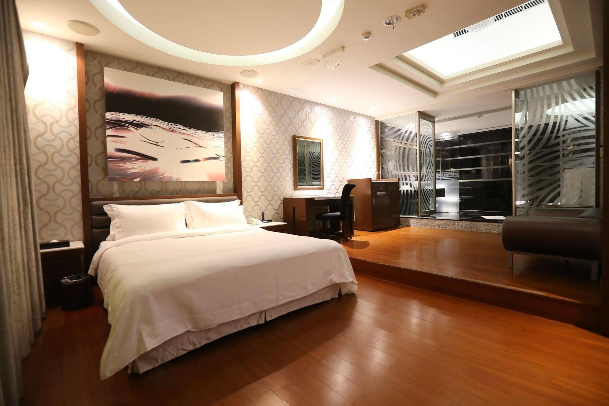 OHYA Chain Boutique Motel-Xinying Extérieur photo