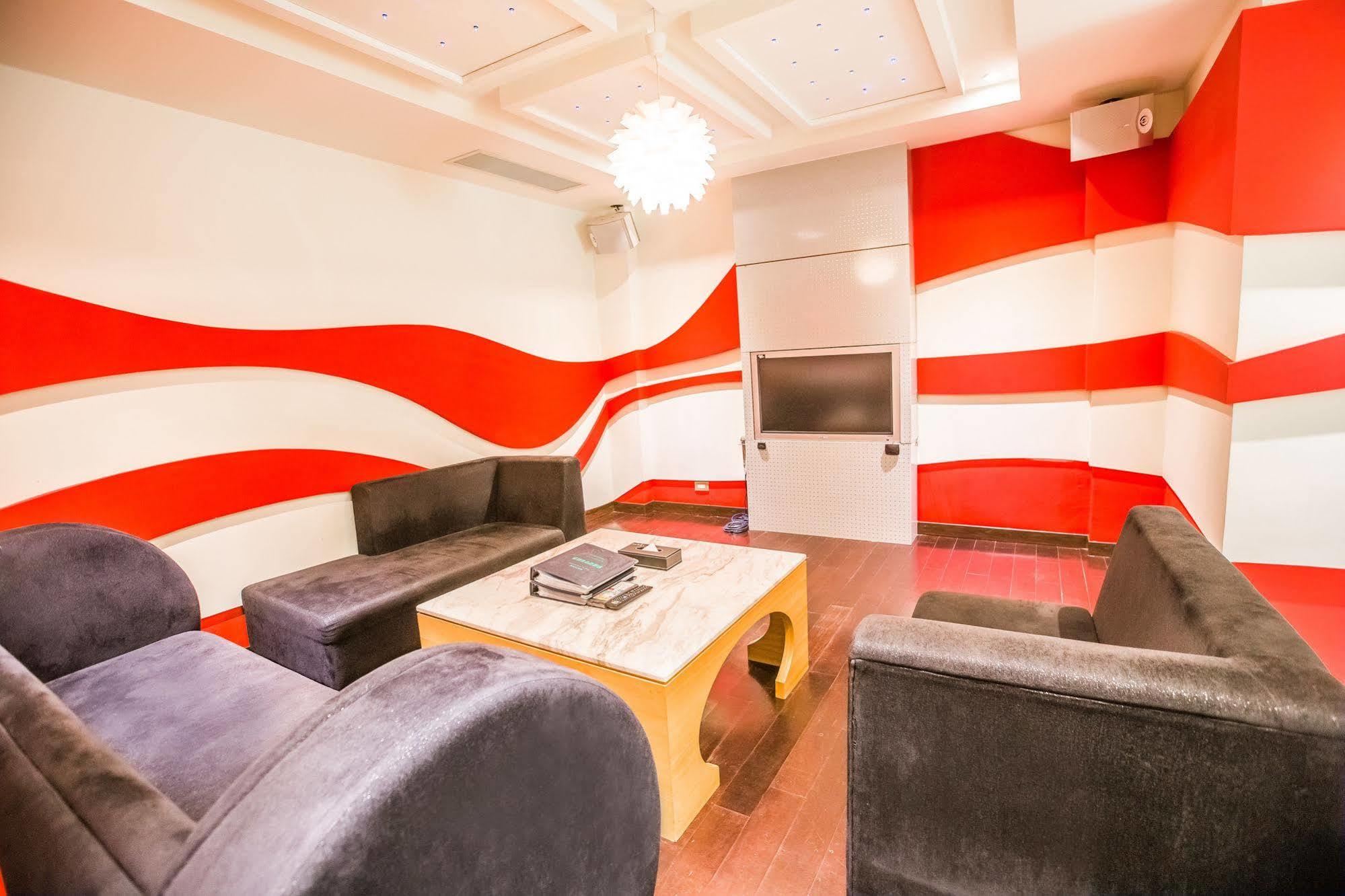 OHYA Chain Boutique Motel-Xinying Extérieur photo